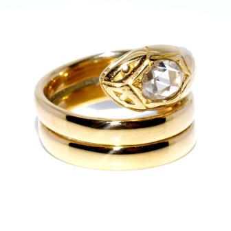 Engagement rings - Gold and Diamond Snake Ring