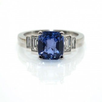 Jewelry creations - Sapphire and Baguette Diamonds Ring 