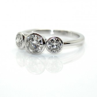 Antique jewelry - Diamonds Trilogy Ring 