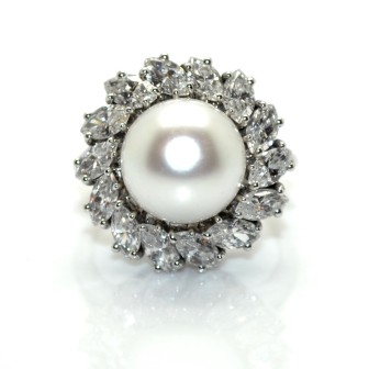 Recent jewelry - Diamond and Pearl Ring