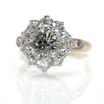 Engagement rings - Pompadour Diamond Ring 