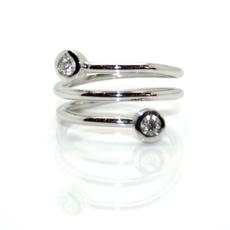 Recent jewelry - White Gold and Diamond Ring