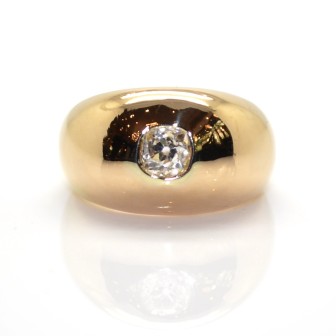 Engagement rings - Gold and Diamond Ring