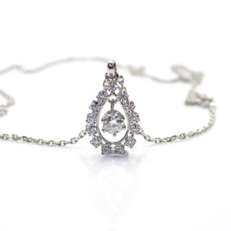 Antique jewelry - Diamond Pendant 