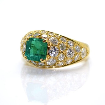 Antique jewelry - Emerald and Diamond Pave Ring