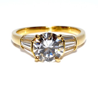 Engagement rings - Solitaire Diamond Ring