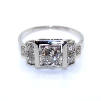 Engagement rings - Art Deco Diamond Ring
