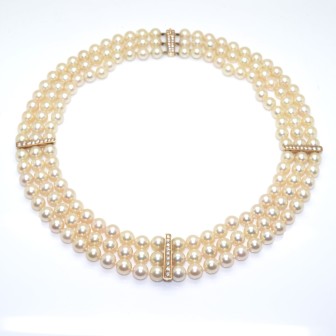 Antique jewelry - Triple Strand Pearl and Diamond Necklace