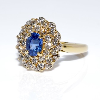 Antique jewelry - Sapphire and Diamond Flower Ring