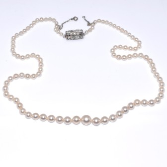 Antique jewelry - Art-Deco Pearl Necklace
