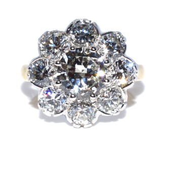 Engagement rings - Pompadour Diamond Ring 
