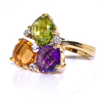 Antique jewelry - Trilogy Ring