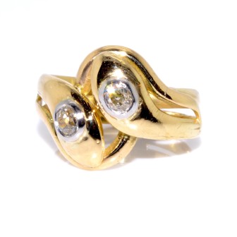 Antique jewelry - Gold and Diamond Snake Ring 