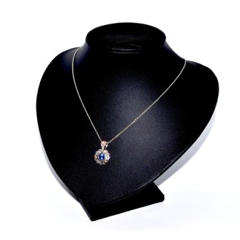 Antique jewelry - Daisy Sapphire and Diamond Pendant 