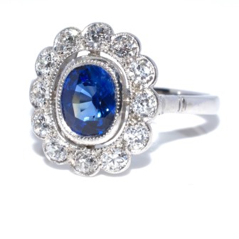 Antique jewelry - Art Deco Diamonds and Sapphire Cluster Ring