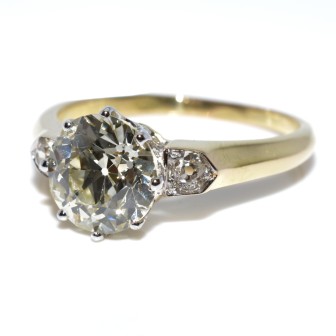 Engagement rings - Solitaire Diamond Ring