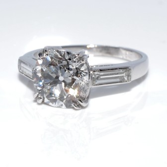 Antique jewelry - Solitaire Diamond Ring
