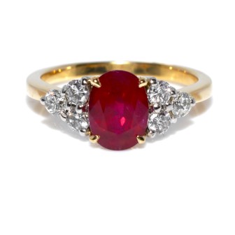 Jewelry creations - Burmese Ruby and Diamond Ring