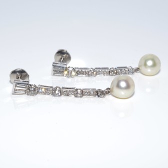 Antique jewelry - Diamond and Pearl Pendant Earrings