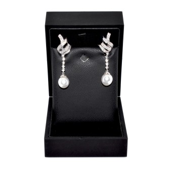 Antique jewelry - Diamond and Pearl Pendant Earrings