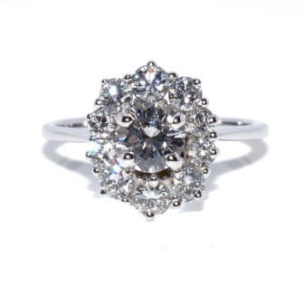 Antique jewelry - Diamond Daisy Ring