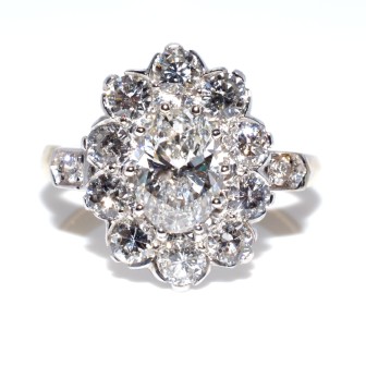 Engagement rings - Pompadour Diamond Ring 