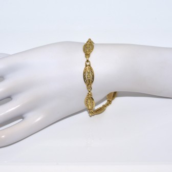 Antique jewelry - Antique Gold Bracelet