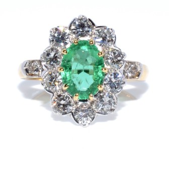 Engagement rings - Emerald Pompadour Ring