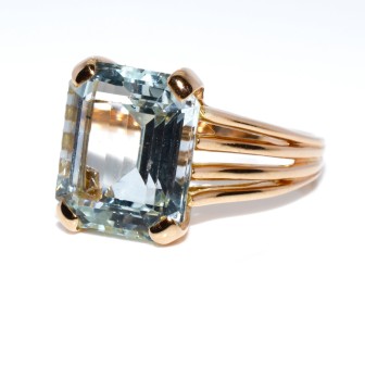 Recent jewelry - Vintage Aquamarine Ring 