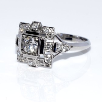 Antique jewelry - Art Deco Diamond Ring
