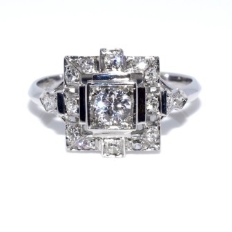 Antique jewelry - Art Deco Diamond Ring