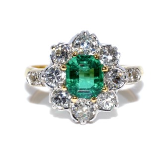 Engagement rings - Diamond and Emerald Pompadour Ring