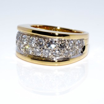 Engagement rings - Diamond Gold Ring
