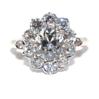 Engagement rings - Pompadour Diamond Ring