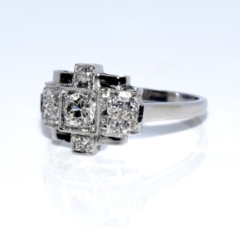 Antique jewelry - Art Deco Diamond Ring
