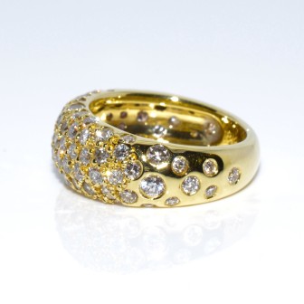 Engagement rings - Diamond Gold Ring