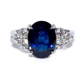 Engagement rings - Sapphire and Diamond Ring