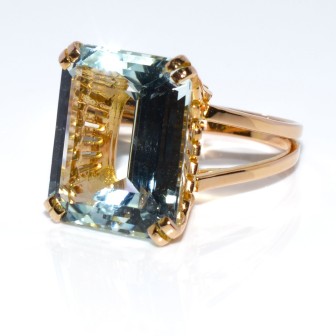 Antique jewelry - Vintage Aquamarine Ring 