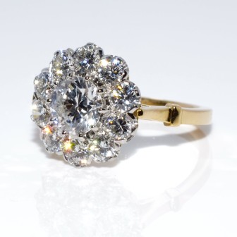 Engagement rings - Pompadour Diamond Ring 