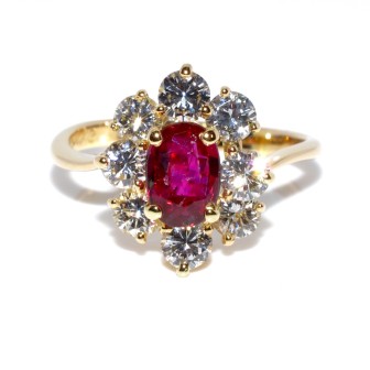 Engagement rings - Ruby Vintage Ring