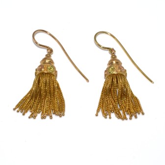 Antique jewelry - Pompon earrings