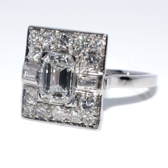 Antique jewelry - Art Deco Diamond Ring