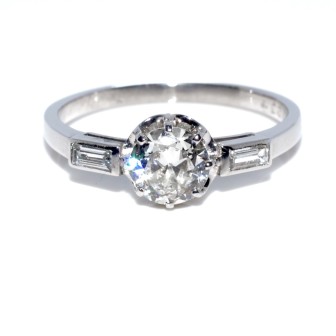 Engagement rings - Solitaire Diamond Ring
