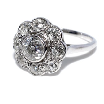 Antique jewelry - Diamond Art Deco Cluster Ring