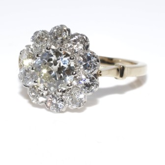Engagement rings - Pompadour Diamond Ring 