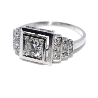 Antique jewelry - Art Deco Diamond Ring