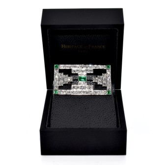 Antique jewelry - Art Deco Diamond and Emerald Brooch