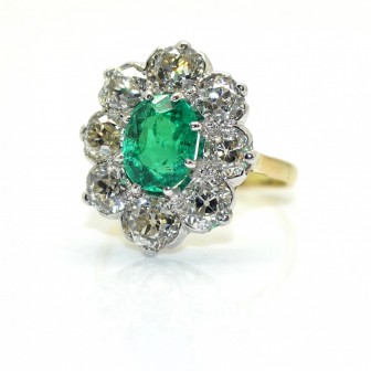 Engagement rings - Pompadour Colombian Emerald and Diamonds Ring