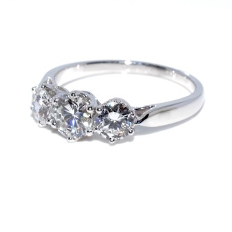 Engagement rings - Diamond Trilogy Ring