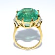 Engagement rings - 11,88 carat Emerald and Triangle Cut Diamond Ring